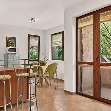 Spacious 2br In The Center 公寓