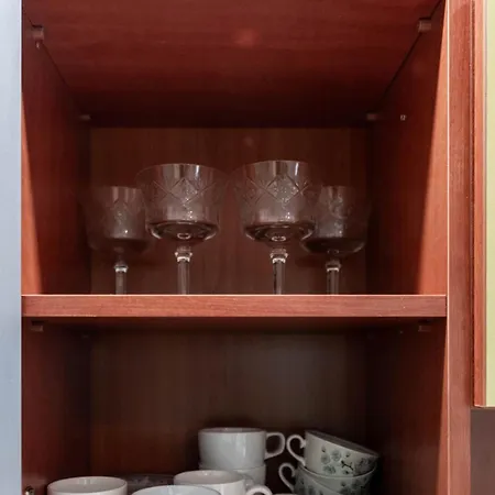 Spacious 2br In The Center